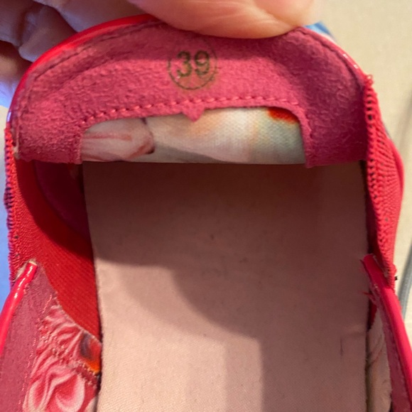 Ted Baker Thfia Floral Pointy Sneaker - Picture 8 of 8